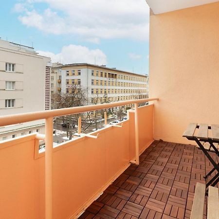 Cozy Pastel Two Bedroom Apartment In Central Gdynia By Noclegi Renters Eksteriør bilde